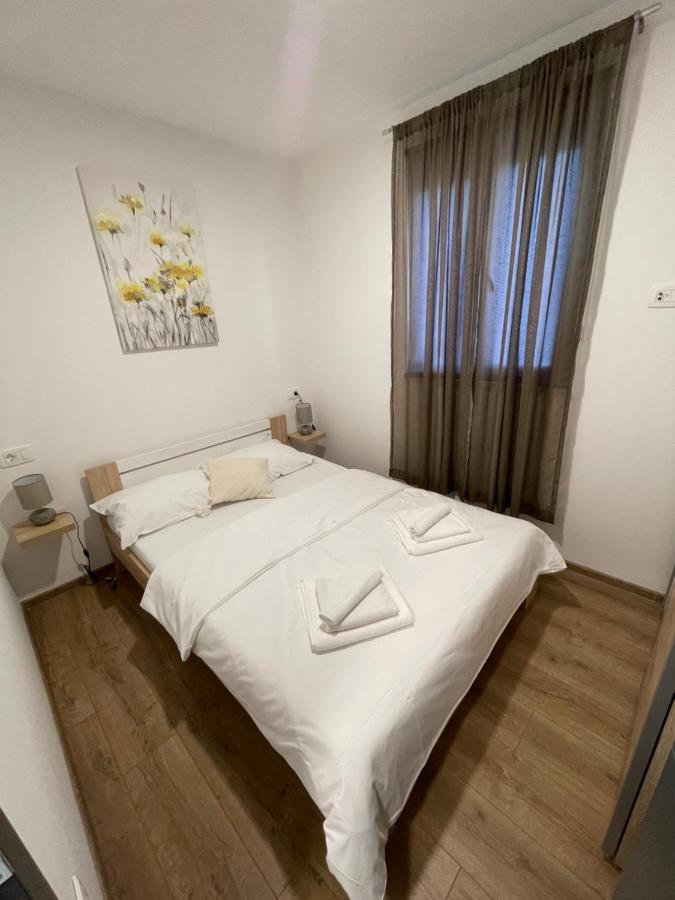 Holiday Home “Marko” With Heated Pool! นิน ภายนอก รูปภาพ